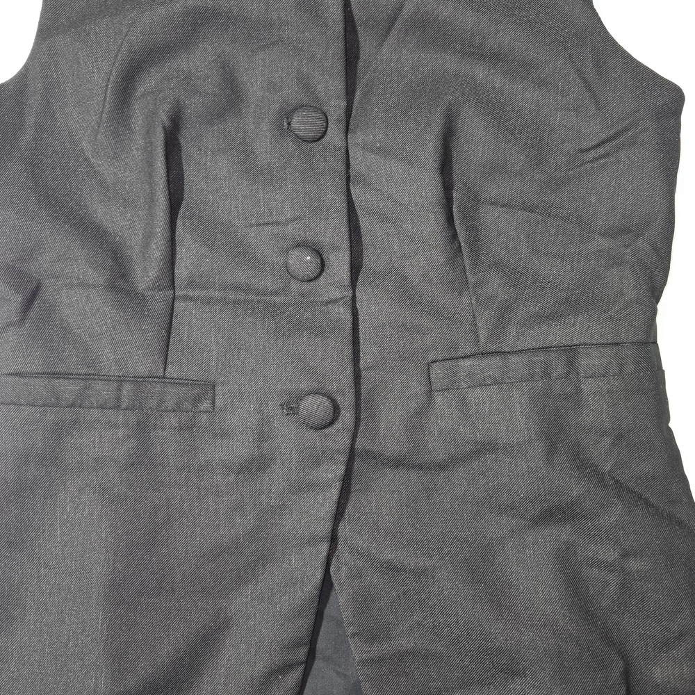 Elegant Black Buttoned Vest
